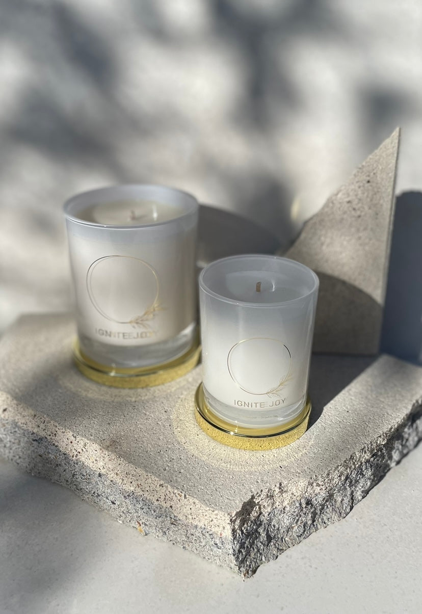 Candle (medium)